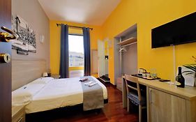 Lhg Comfy Rooms Roma